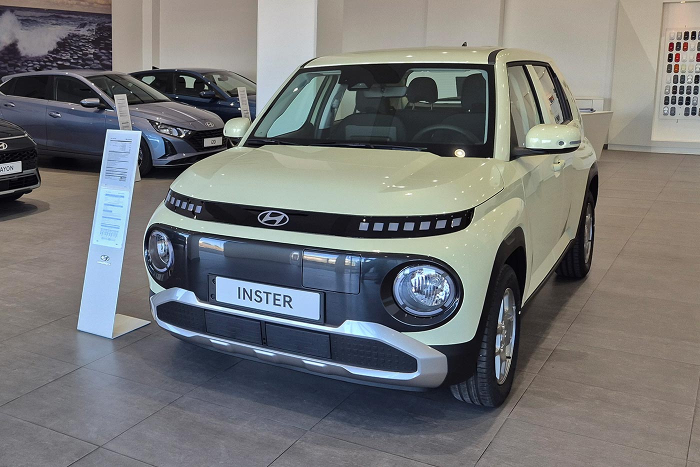fthina-vgeni-to-Hyundai-Inster
