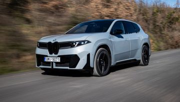 Πρώην σχεδιαστής της BMW «κράζει» τον σχεδιασμό της νέας iX3 – Τι αλλαγές θα έκανε