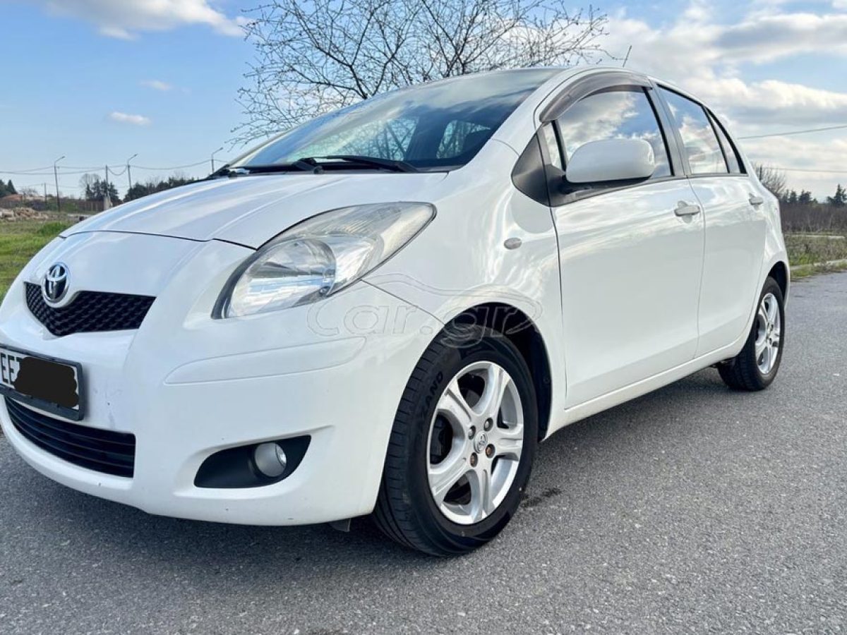 Απίστευτα χιλιόμετρα έχει Toyota Yaris με 5.400 ευρώ