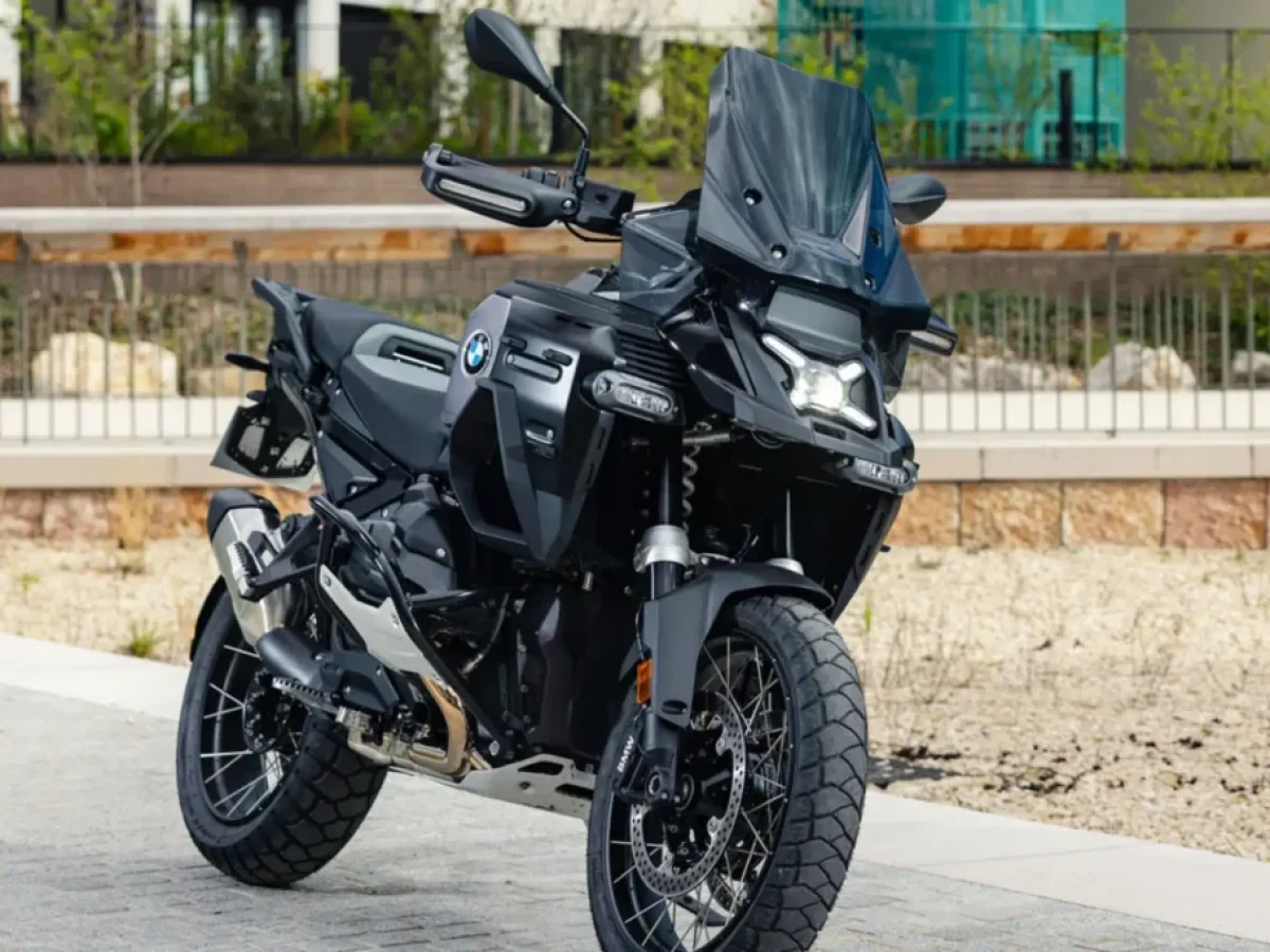 BMW R 1300 GS Adventure: Ειδική έκδοση Dark Edition