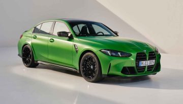 BMW: Τούρκος μηχανικός πήρε σύνταξη μετά από 45 χρόνια… και δώρο μία M3! (video)