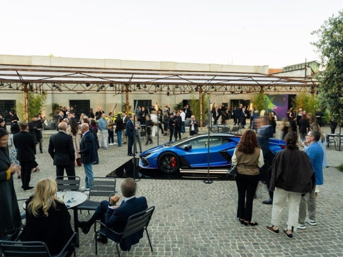 Lamborghini: Η νέα Urus SE Tettonero στην Εβδομάδα Σχεδιασμού στο Μιλάνο