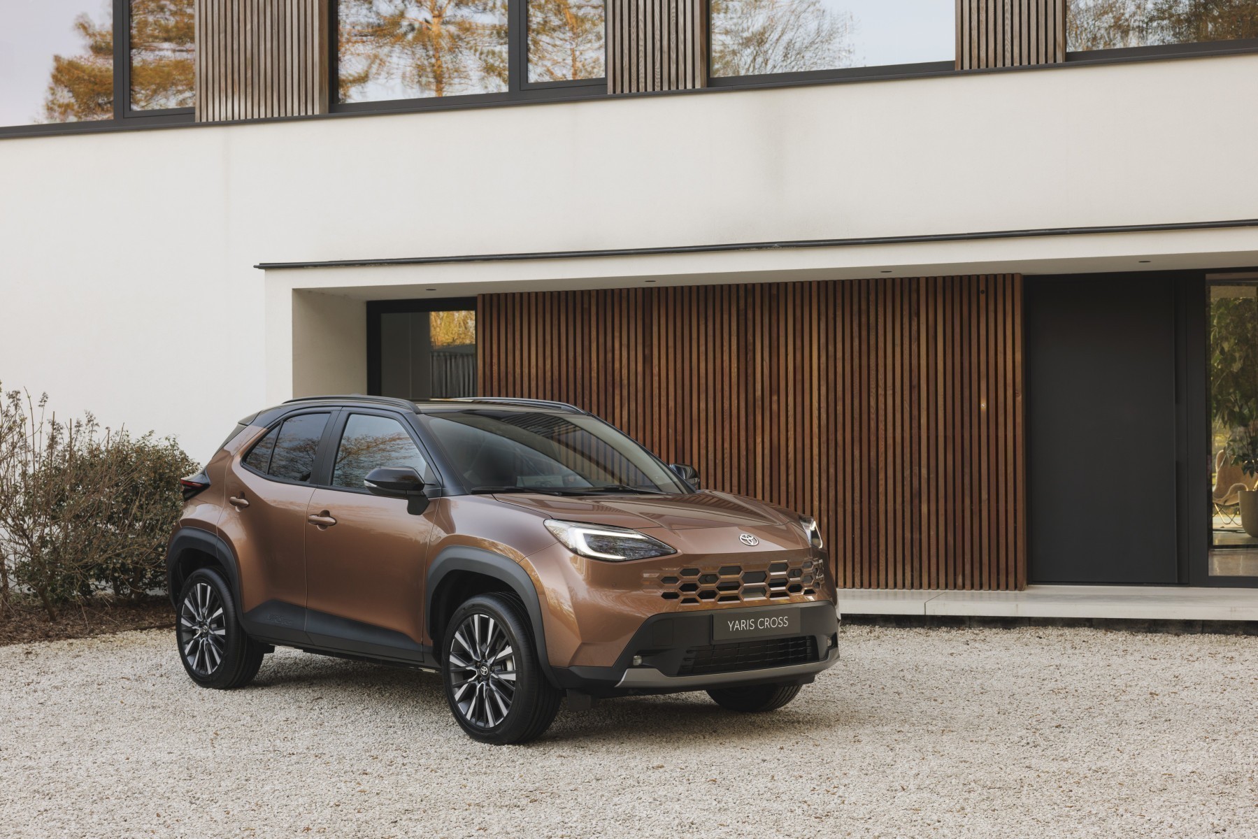 Toyota-Yaris-Cross-&Alpha;naneosi-sta