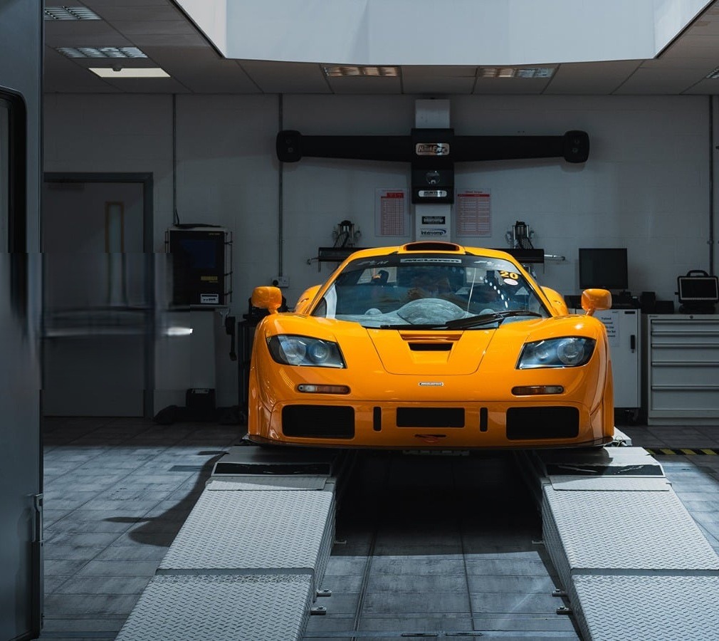 afto-ine-to-mistiko-ergastirio