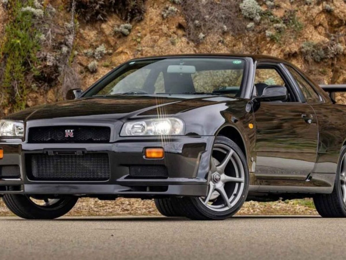 Ένα εντυπωσιακό Nissan Skyline GT-R του 1999 αναζητά νέο κάτοχο (photos)