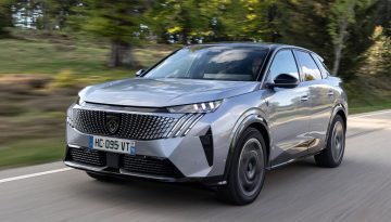Νέα Peugeot σε μοναδικές τιμές και δώρο ένα E-3008!