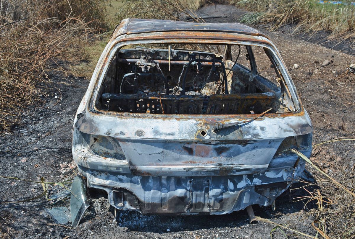 tempi-ekapsan-to-amaxi-pragmatognomona