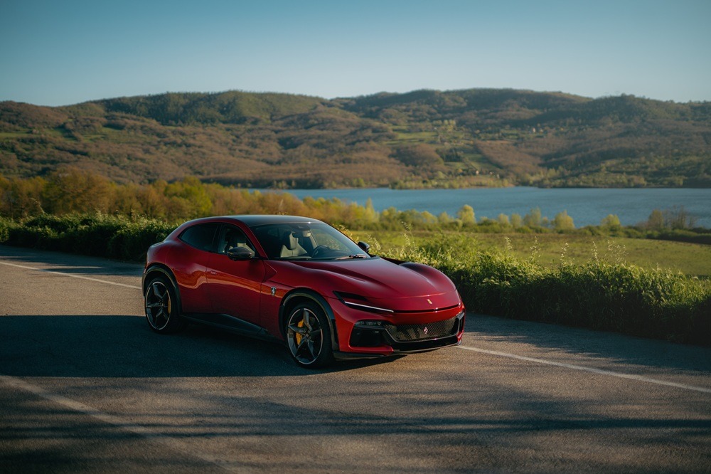 FERRARI-Purosangue-Handling-Speciale-i