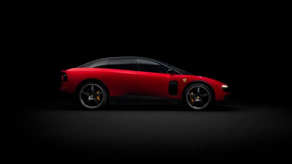 Ferrari-ke-egeneto-fos…-i