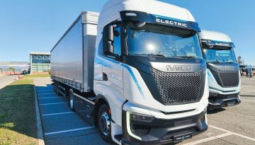 Iveco S-eWay Artic