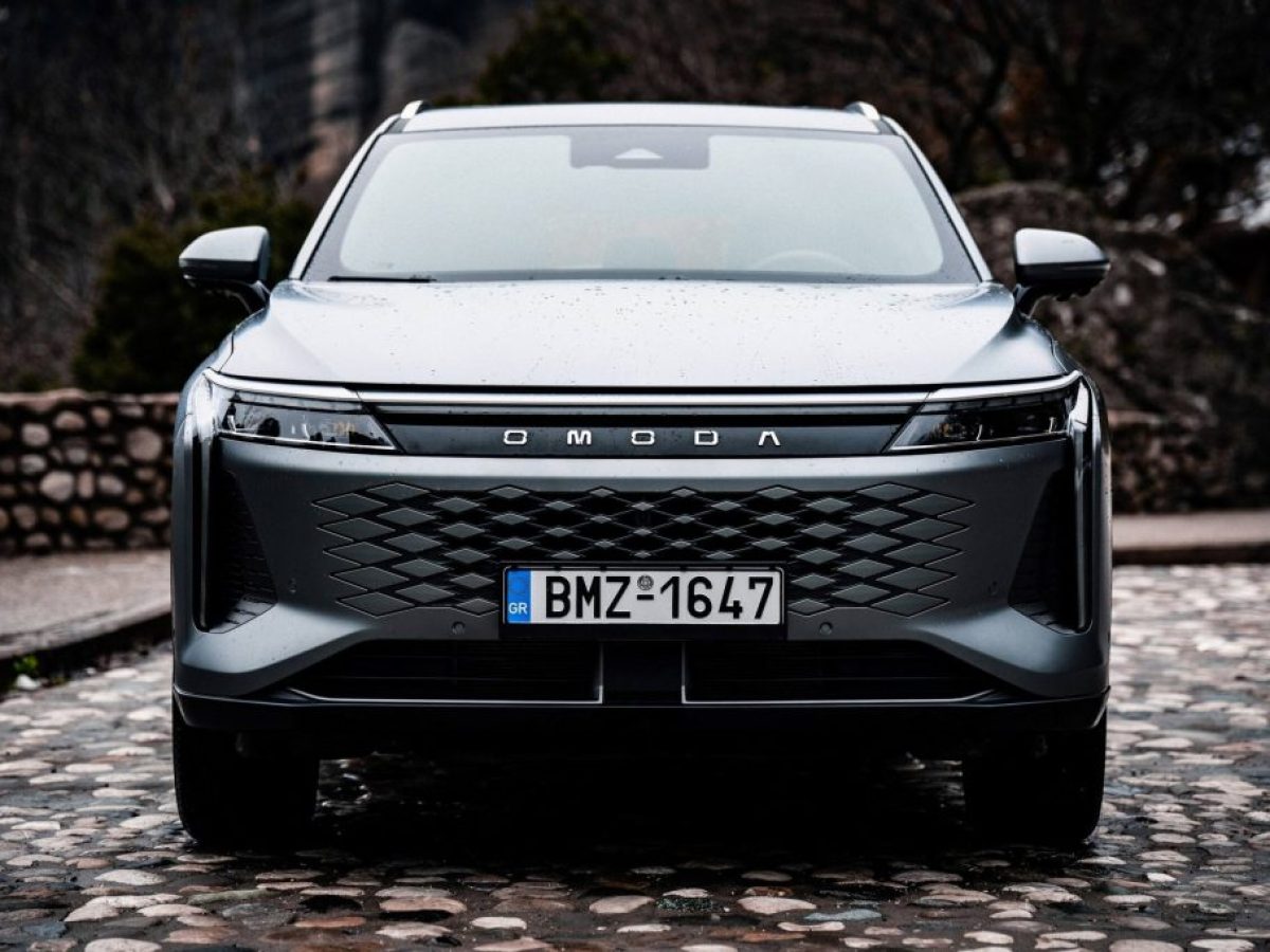 OMODA 9 SHS-P: Το premium plug-in hybrid SUV που ξεχωρίζει στην ελληνική αγορά