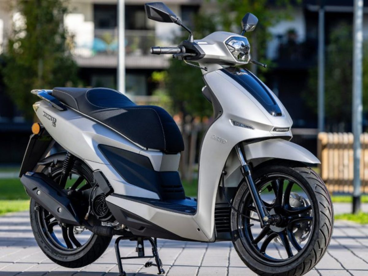 Scooter με 10ετή εγγύηση κάτω από 2.000 ευρώ – “Καλοκαιρινό” όφελος 250 ευρώ