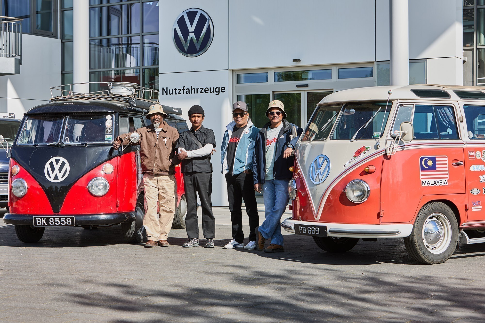 VW-Bulli-rantevou-me-tin