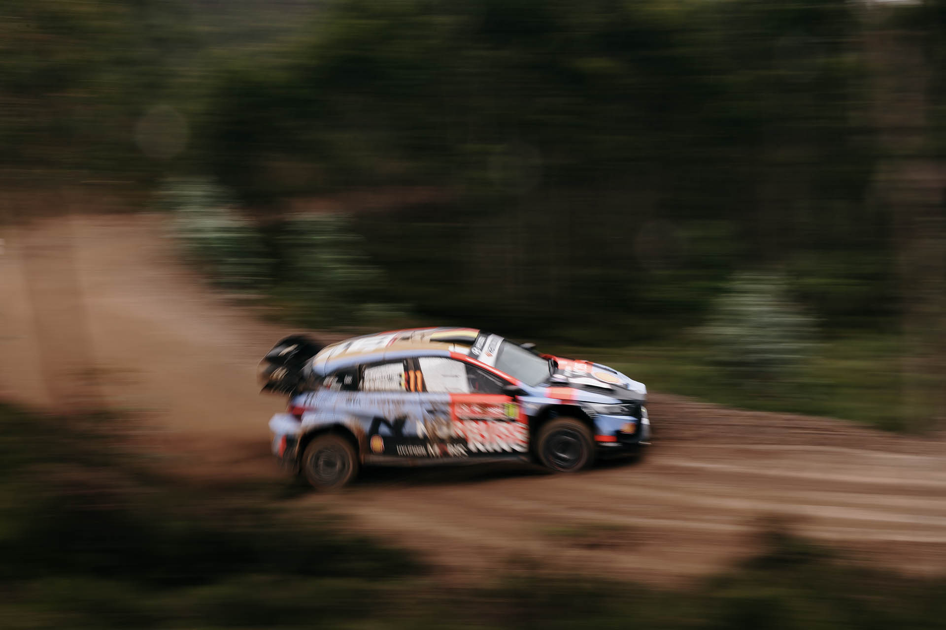 WRC-i-Hyundai-thriamveftria-sto
