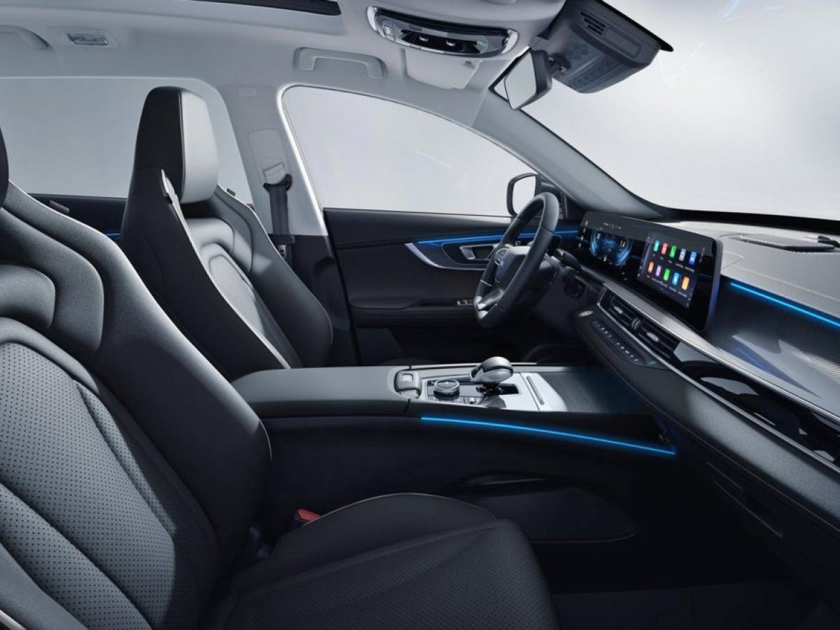 Γκολ από τα αποδυτήρια βάζει νέο Hybrid SUV με 25.990 ευρώ