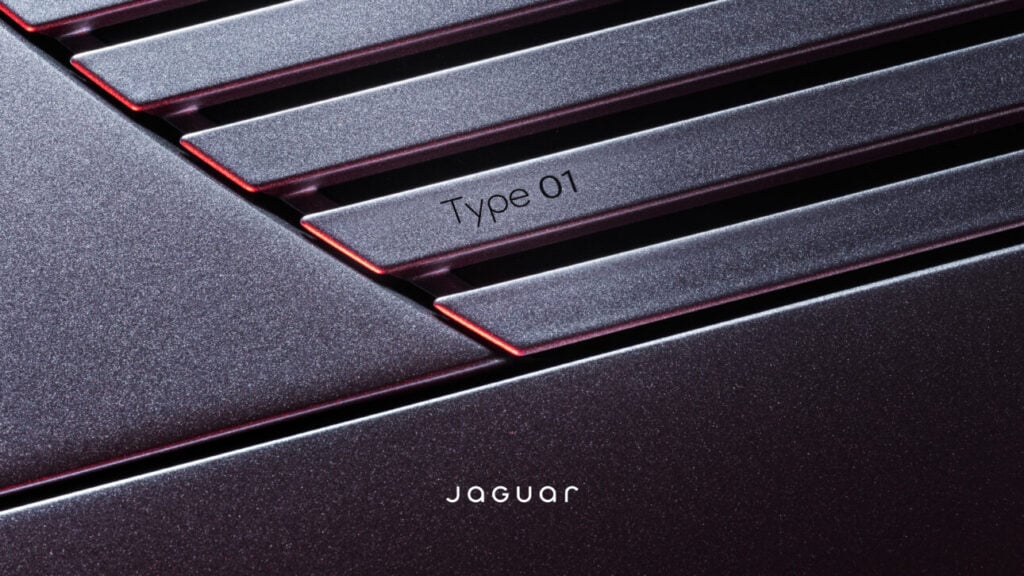 i-anagennisi-tis-Jaguar-tha