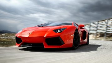 Κι όμως, η Lamborghini Aventador είναι… επαγγελματικό εργαλείο!