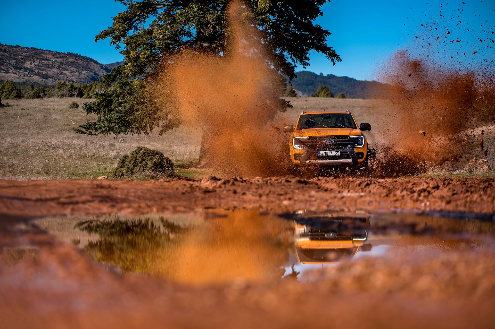 me-Ford-Ranger-o-polipiros