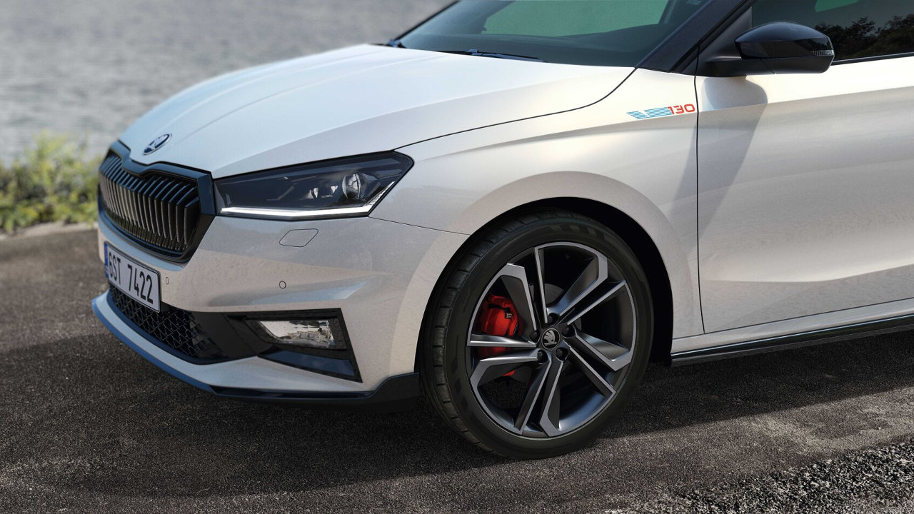 stin-ellada-to-tachitero-Skoda