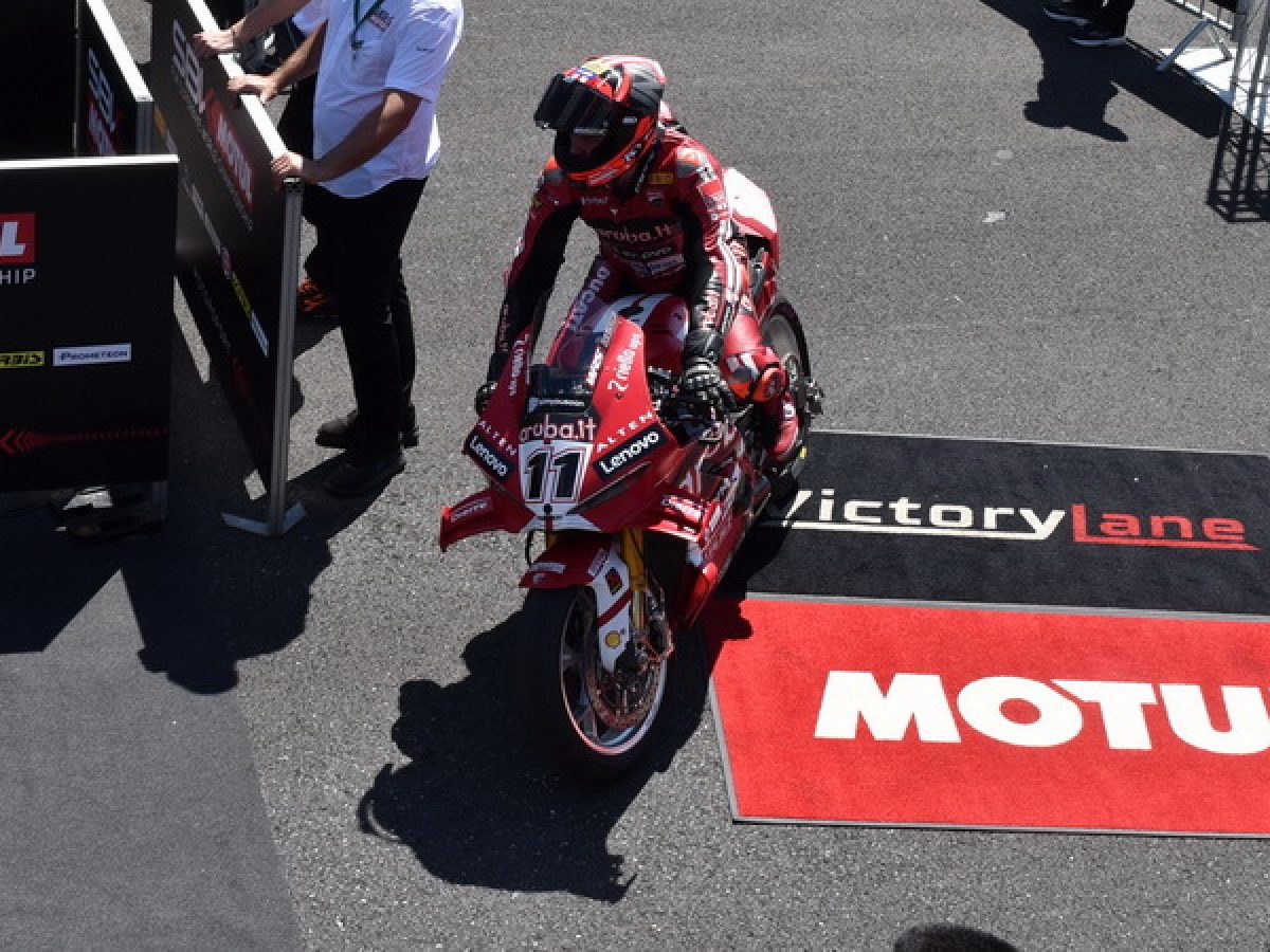 Αφιέρωμα: Στο Π. Π. Superbike στην Ουγγαρία παρέα με την Motul