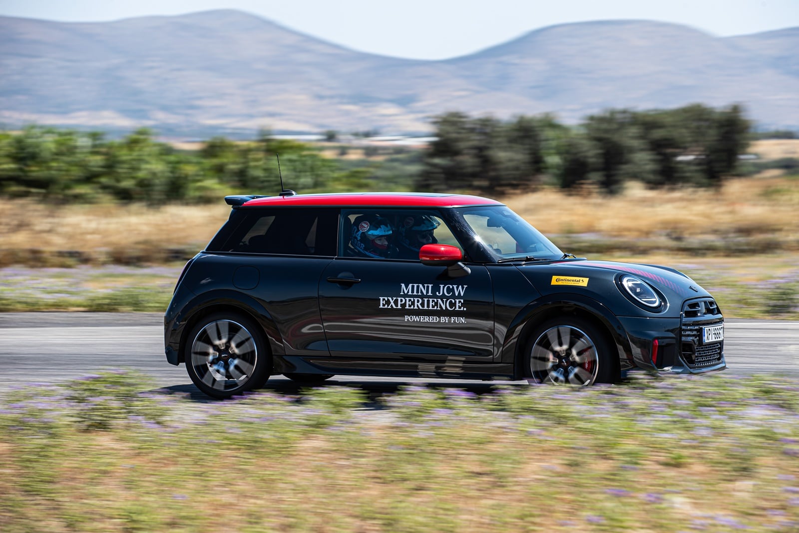 MINI-John-Cooper-Works-3