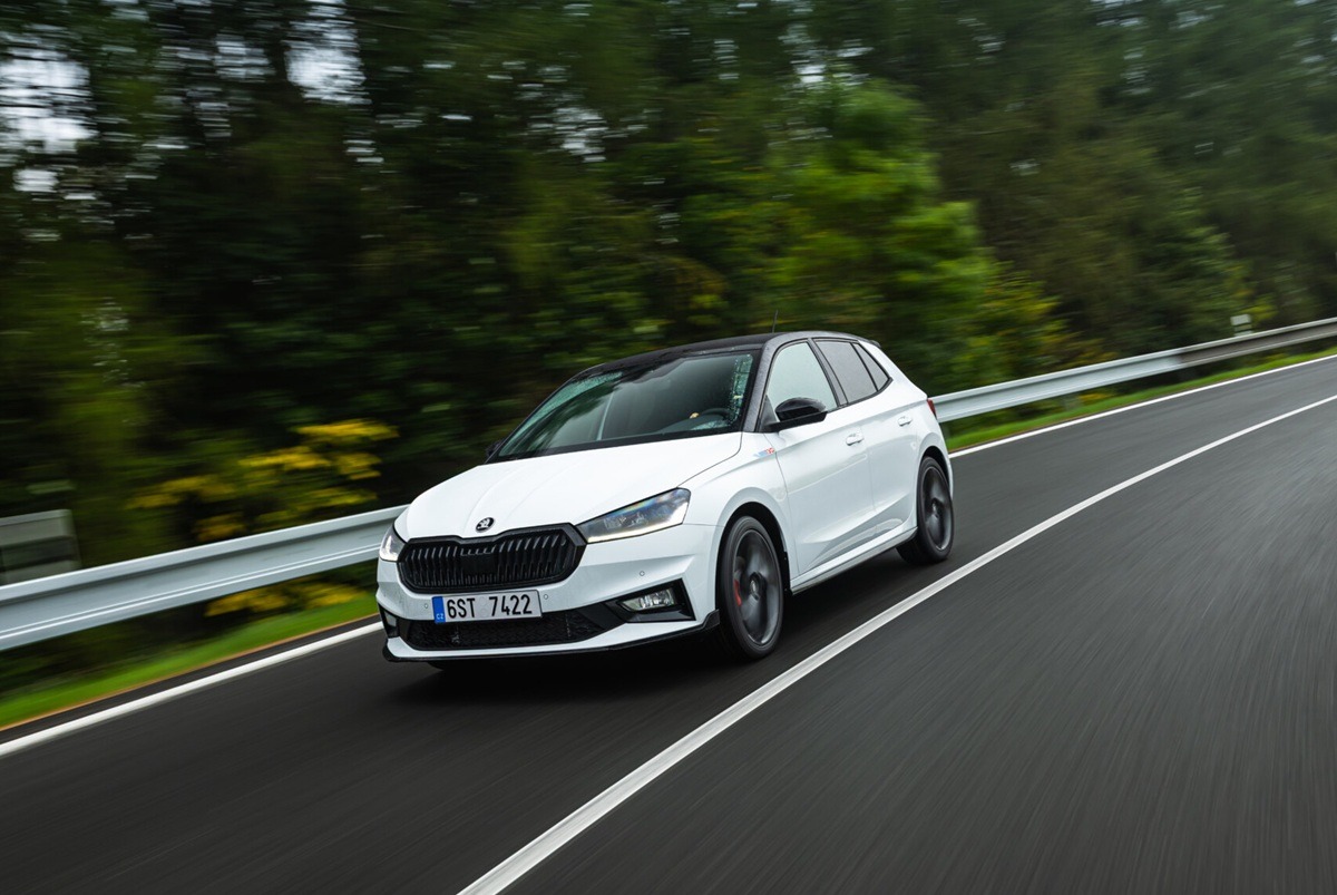 SKODA-Fabia-130-idiki-spor
