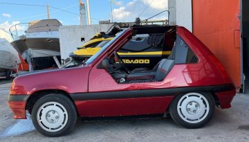 Ποια BMW Z1; Κοίτα πόρτες που -δεν- έχει αυτό το Renault 5