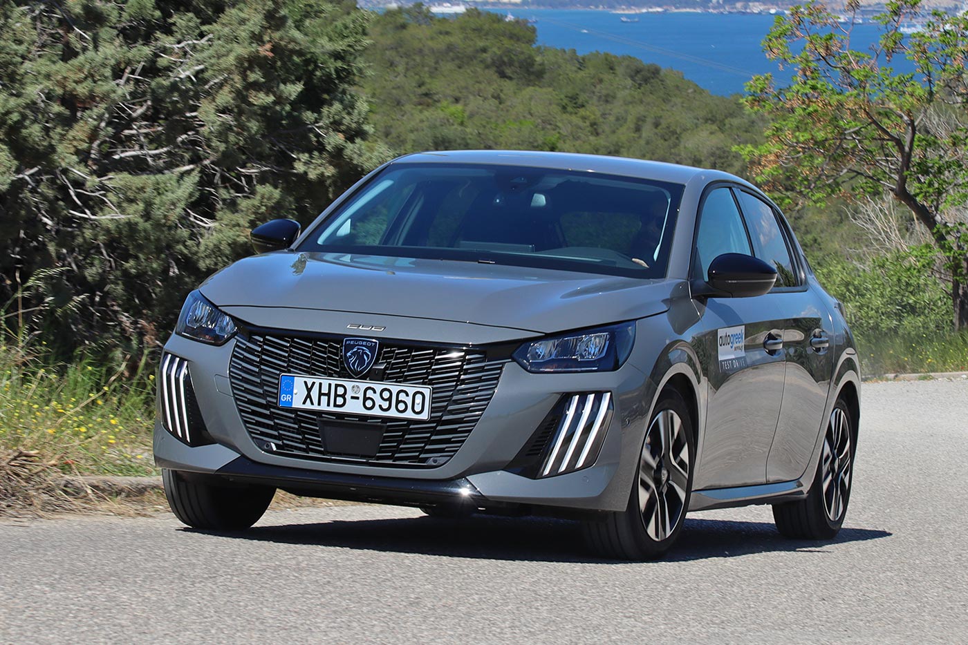 Προσιτή πληρότητα το νέο Peugeot 208 Hybrid