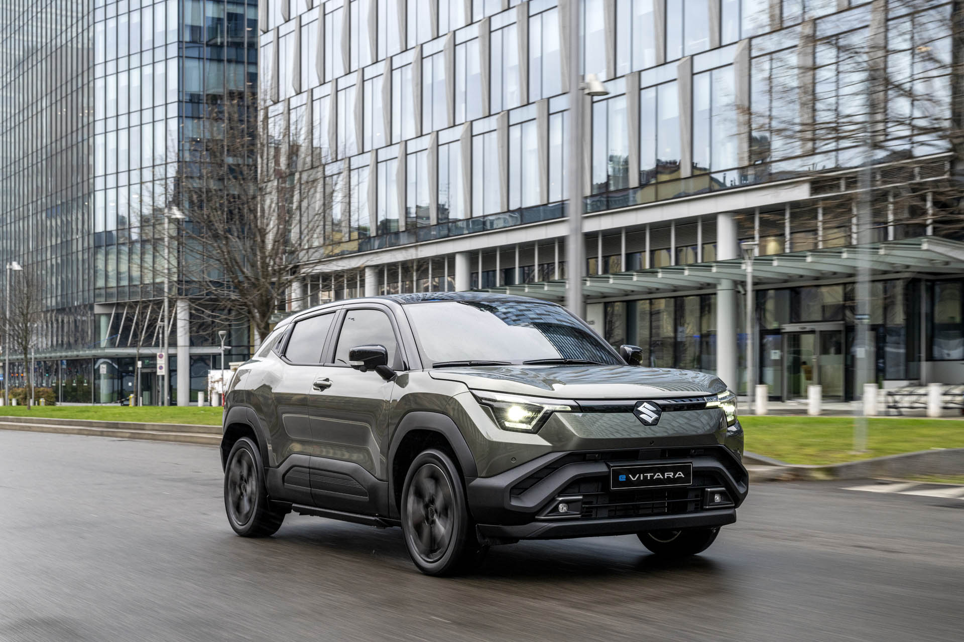 Suzuki-e-VITARA_2