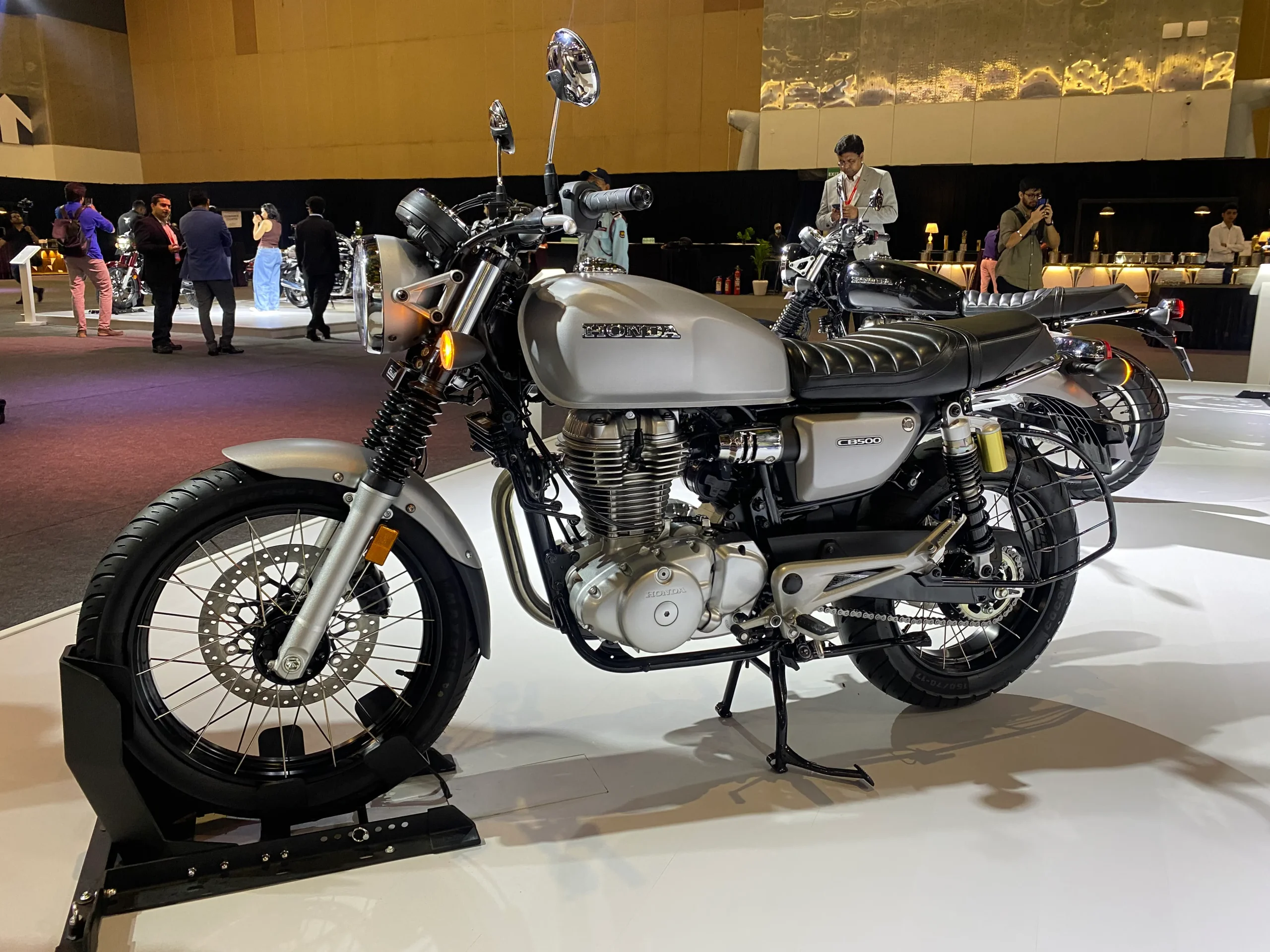 honda-cb500-scaled-1