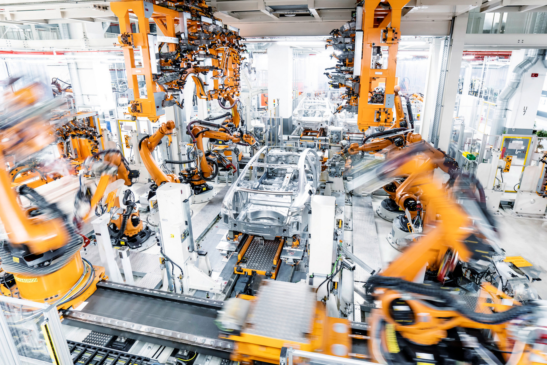 &Epsilon;&rho;&gamma;&omicron;&sigma;&tau;ά&sigma;&iota;&alpha;-Car-factory_02
