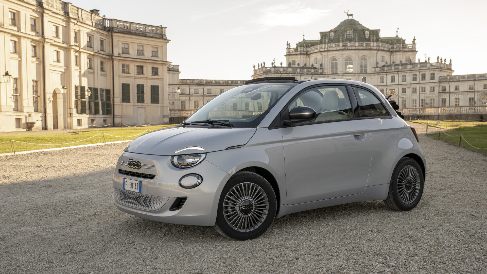 Fiat-500-Hybrid-25