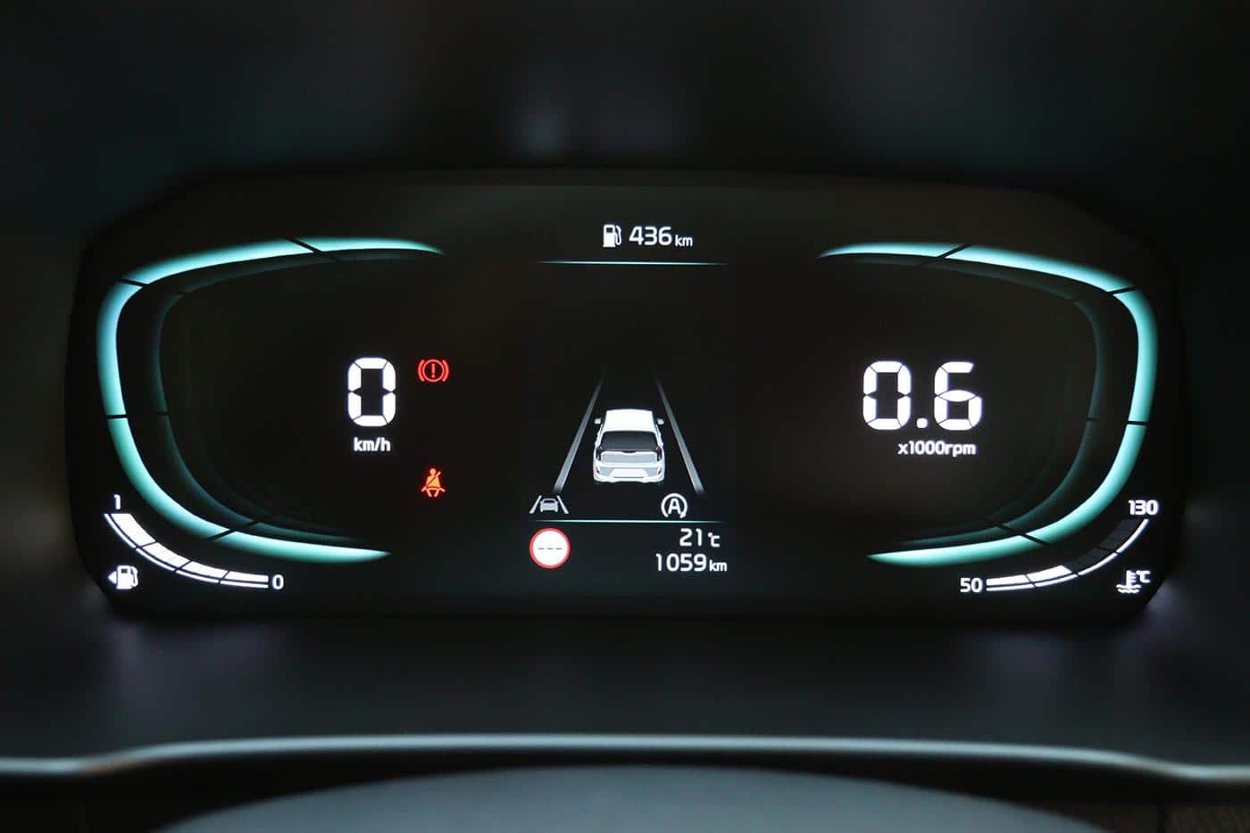 Kia-Picanto-digital-cluster-1