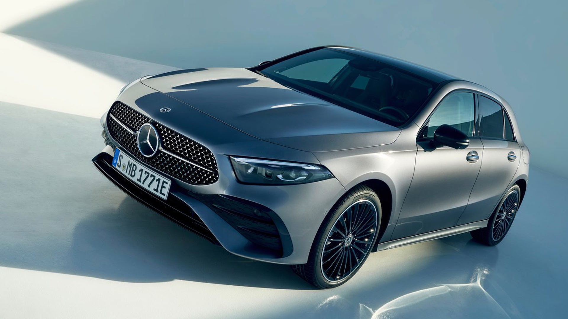 Mercedes-Benz_aclass_adv_ma