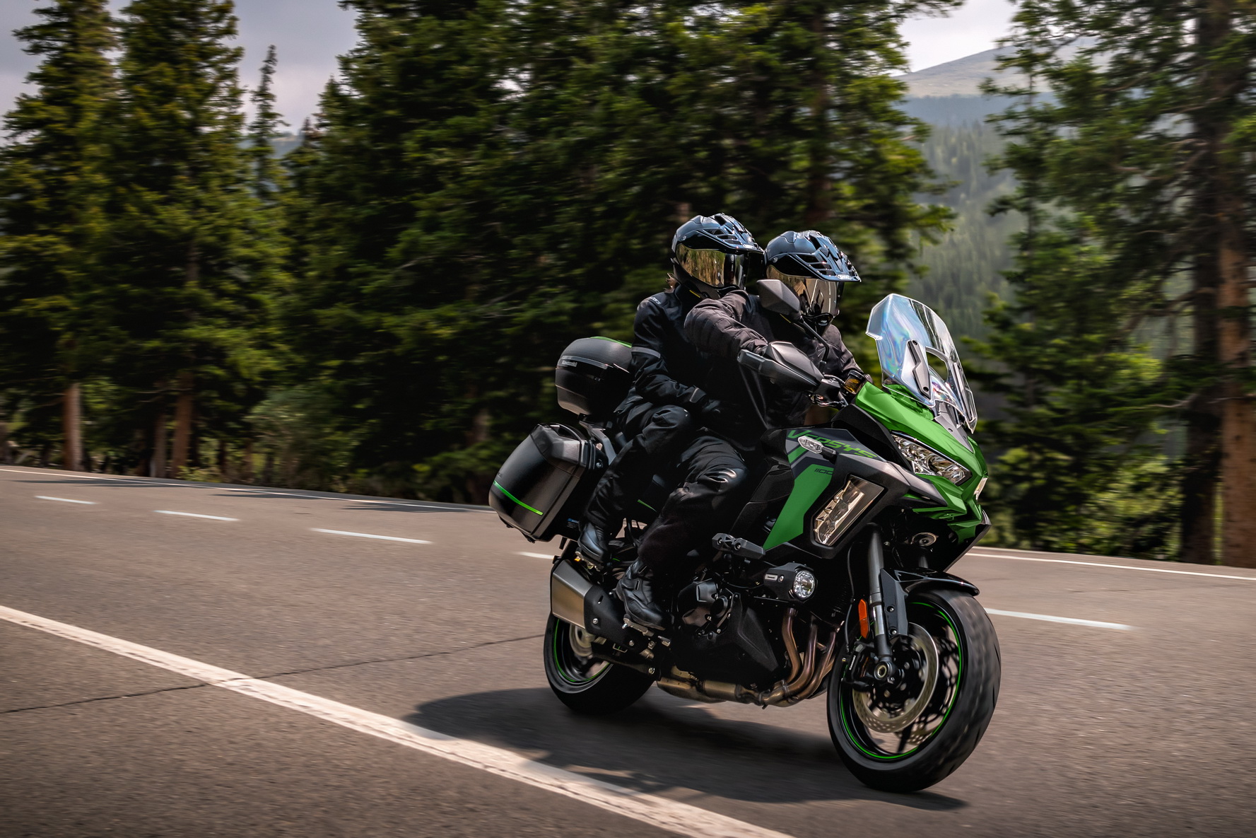 kawasaki_versys_1100_2027_5_resize