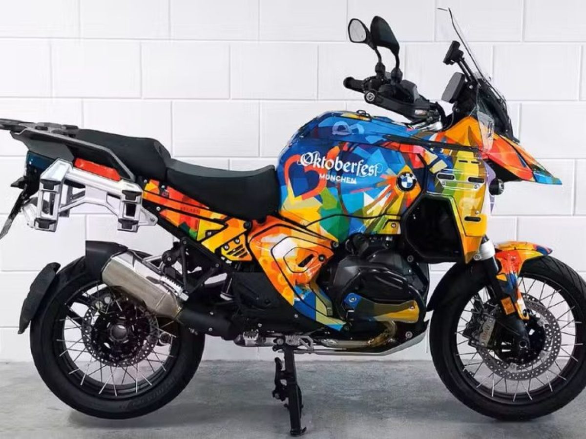 BMW R 1300 GS Adventure: &Mu;&pi;ί&rho;&alpha; &kappa;&alpha;&iota; Oktoberfest 2026 &ndash; MotorBike.gr