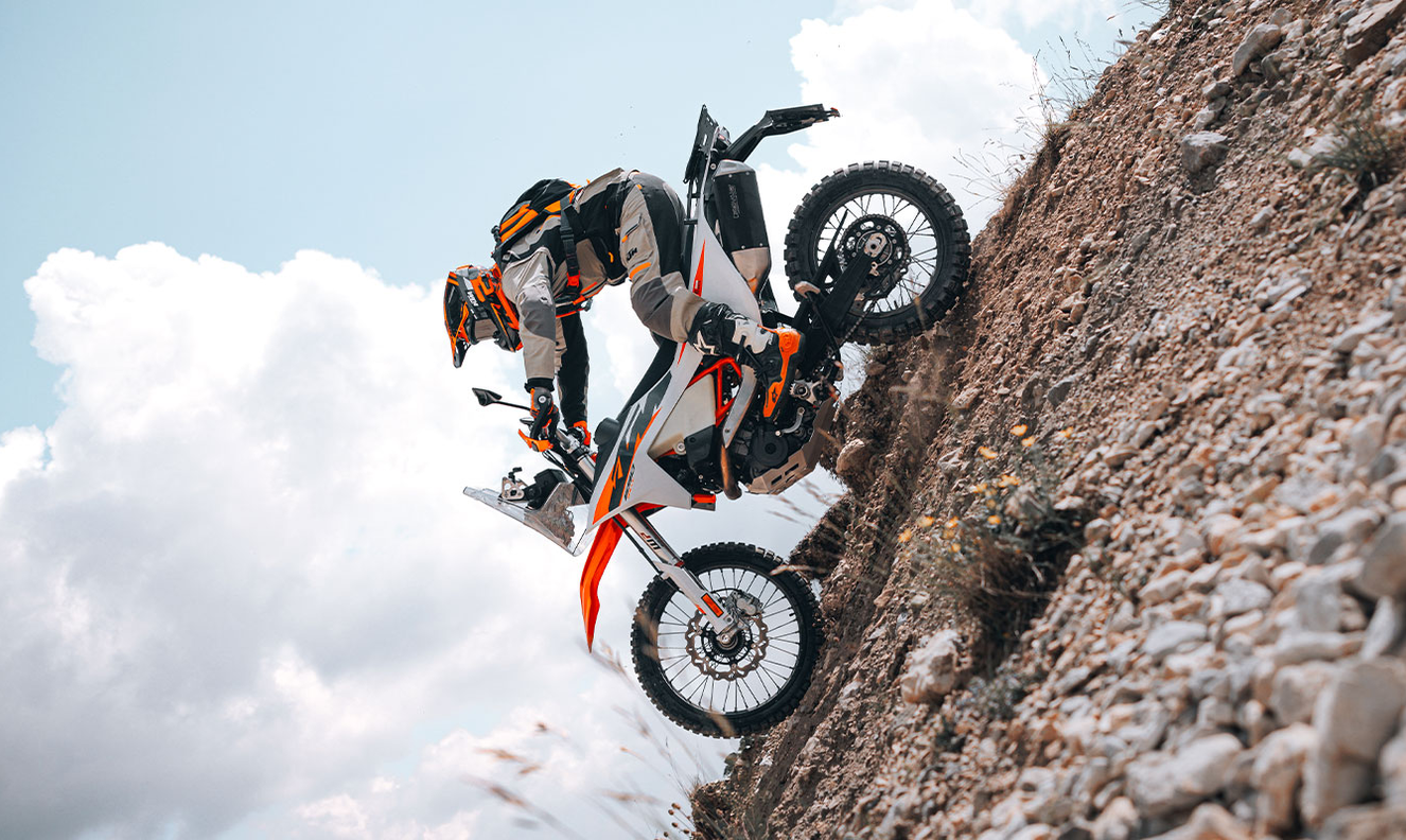 KTM-690-rally-2027-11