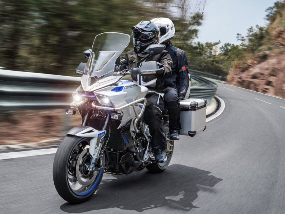 Zontes 703T, 2026: &Tau;o &tau;&alpha;&xi;&iota;&delta;&iota;ά&rho;&iota;&kappa;&omicron; &tau;&rho;&iota;&kappa;ύ&lambda;&iota;&nu;&delta;&rho;&omicron; &ndash; MotorBike.gr
