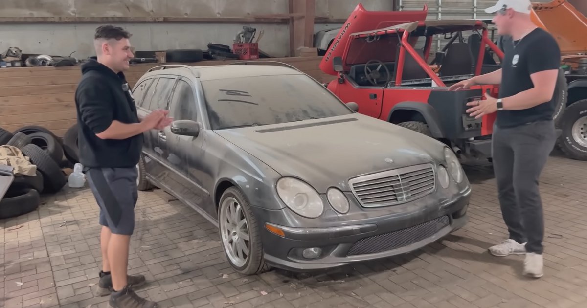 mercedes-amg-e55-v8_77761_467316_type13058